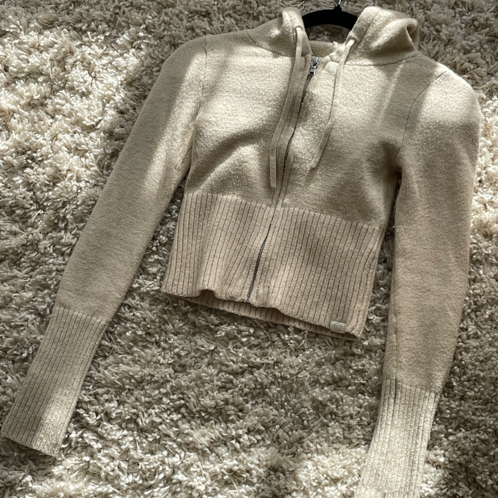 Knitted Set - Picture 2 of 5